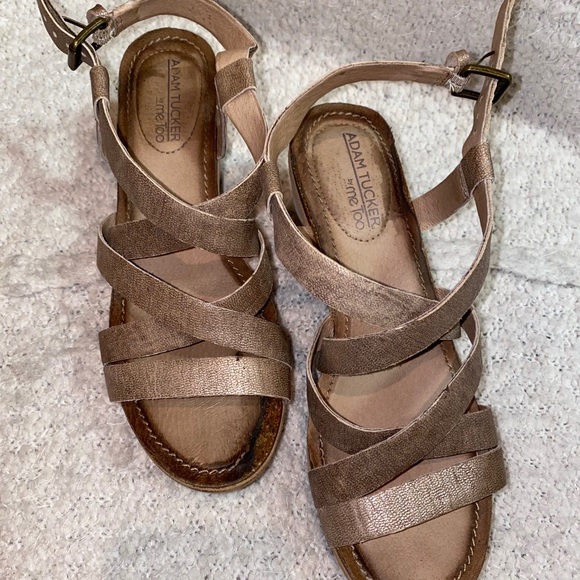 Adam Tucker wedged sandals - Picture 2 of 4